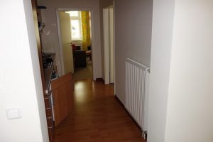 Küche und Flur Wohnung 2
